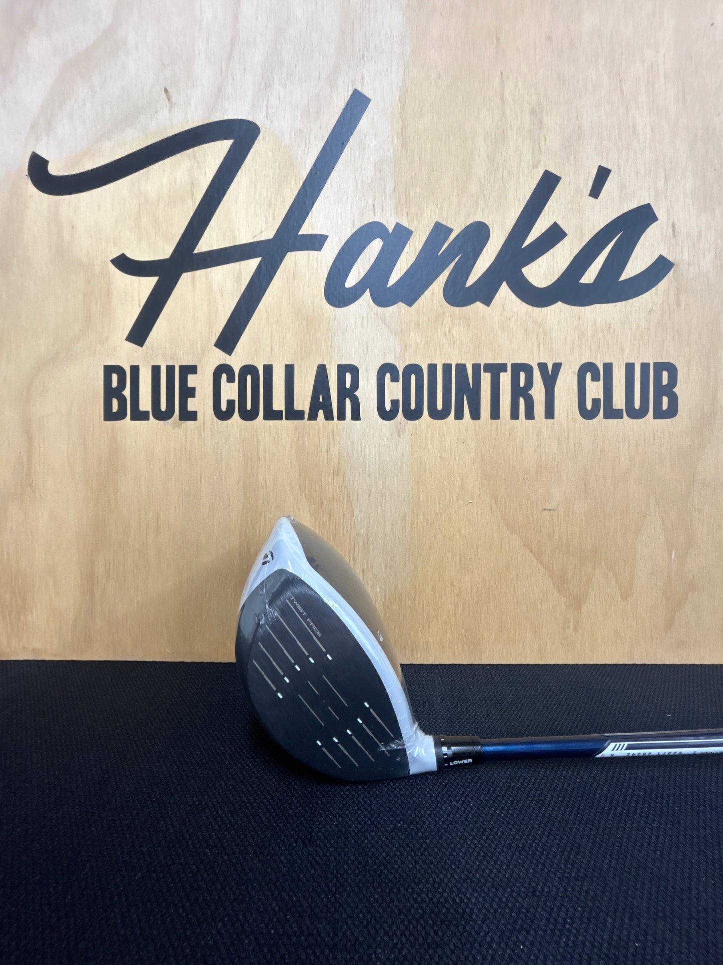 New TaylorMade SIM2 Max Driver