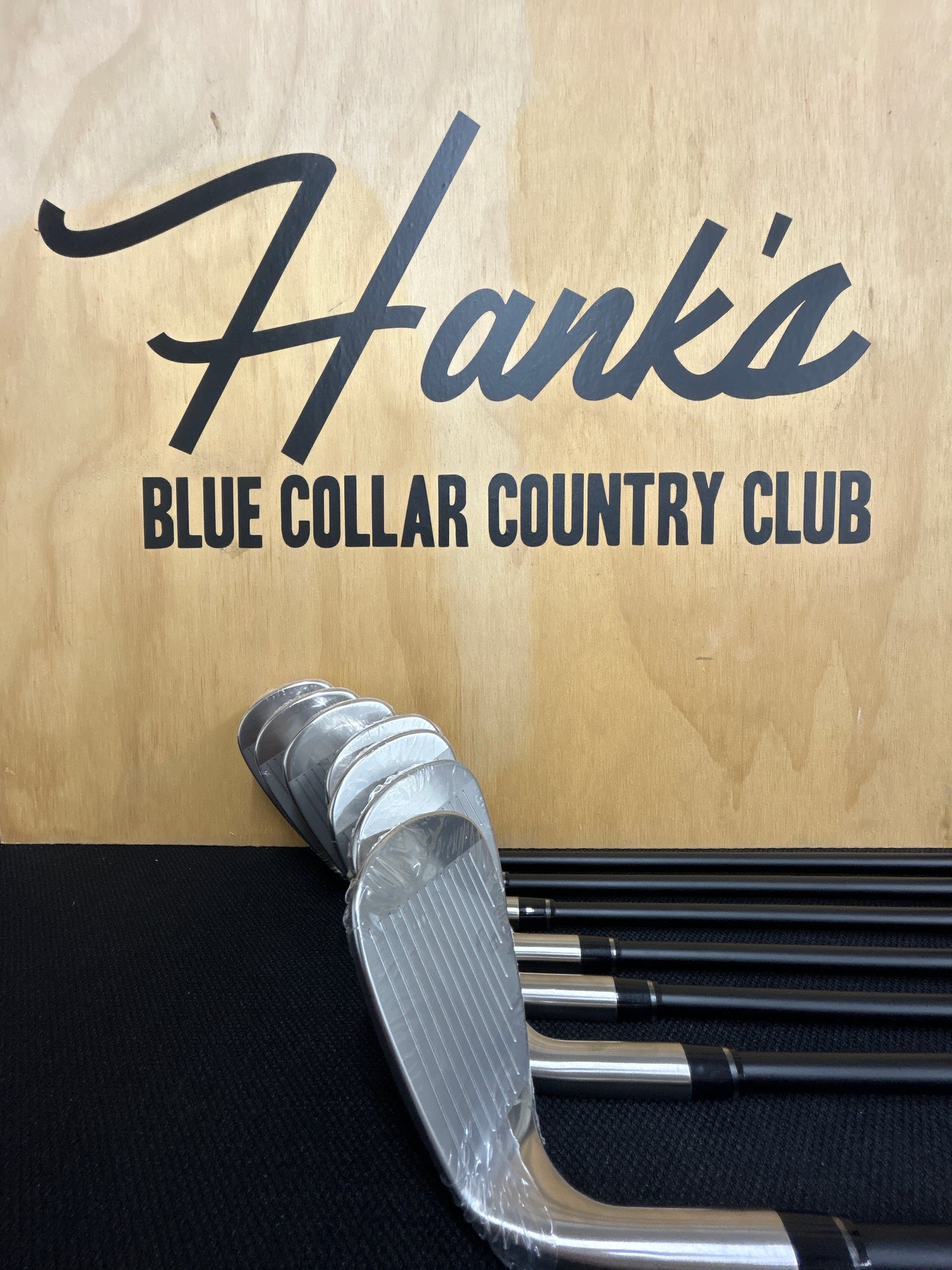 New Wilson DYNAPWR Max Graphite Lite Iron Set