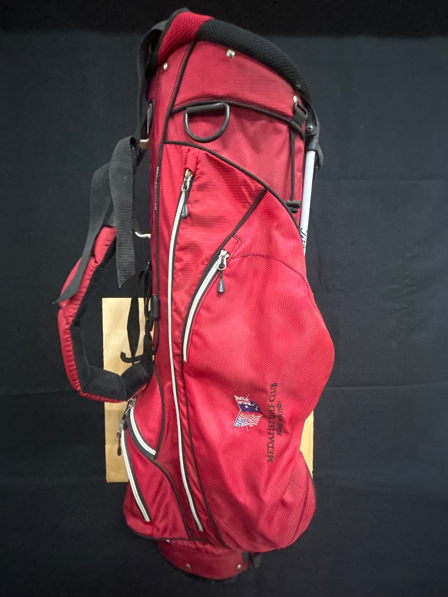 Used Titleist Medalist Golf Club Stand Bag