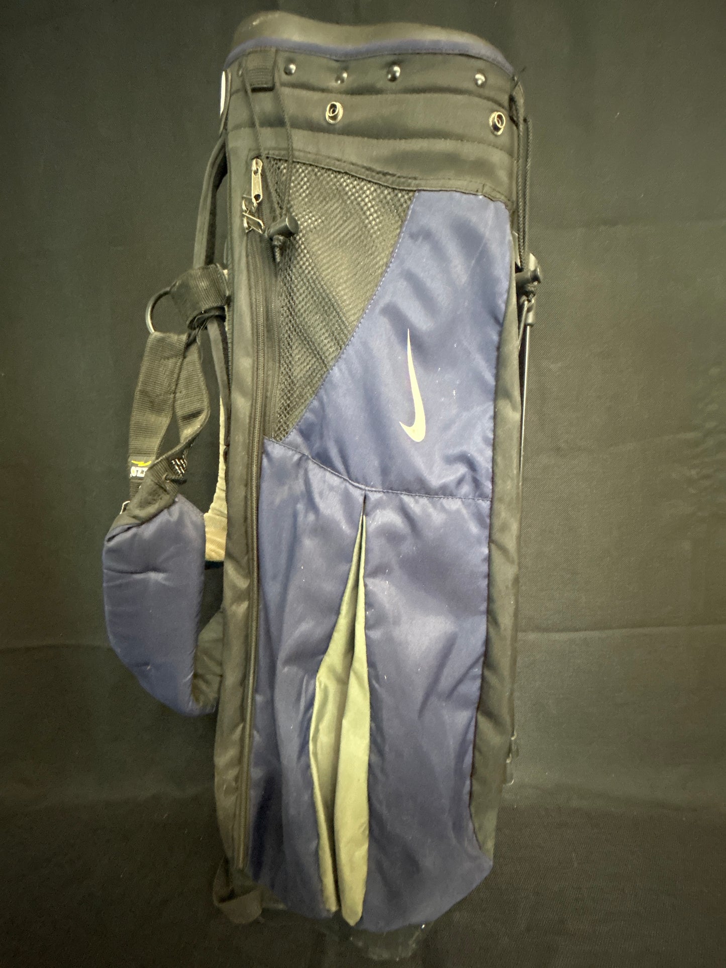 Used Nike Stand Bag